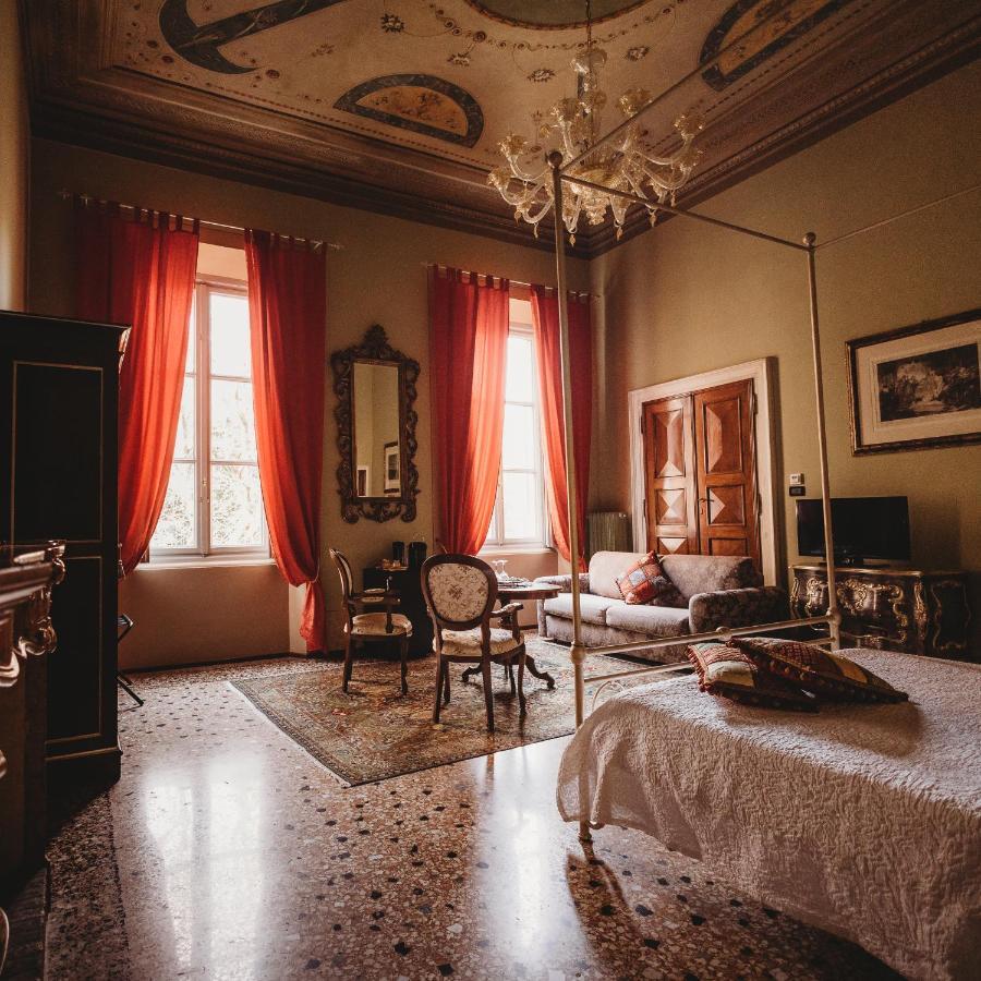 Готель Salotto Delle Arti Модена Екстер'єр фото